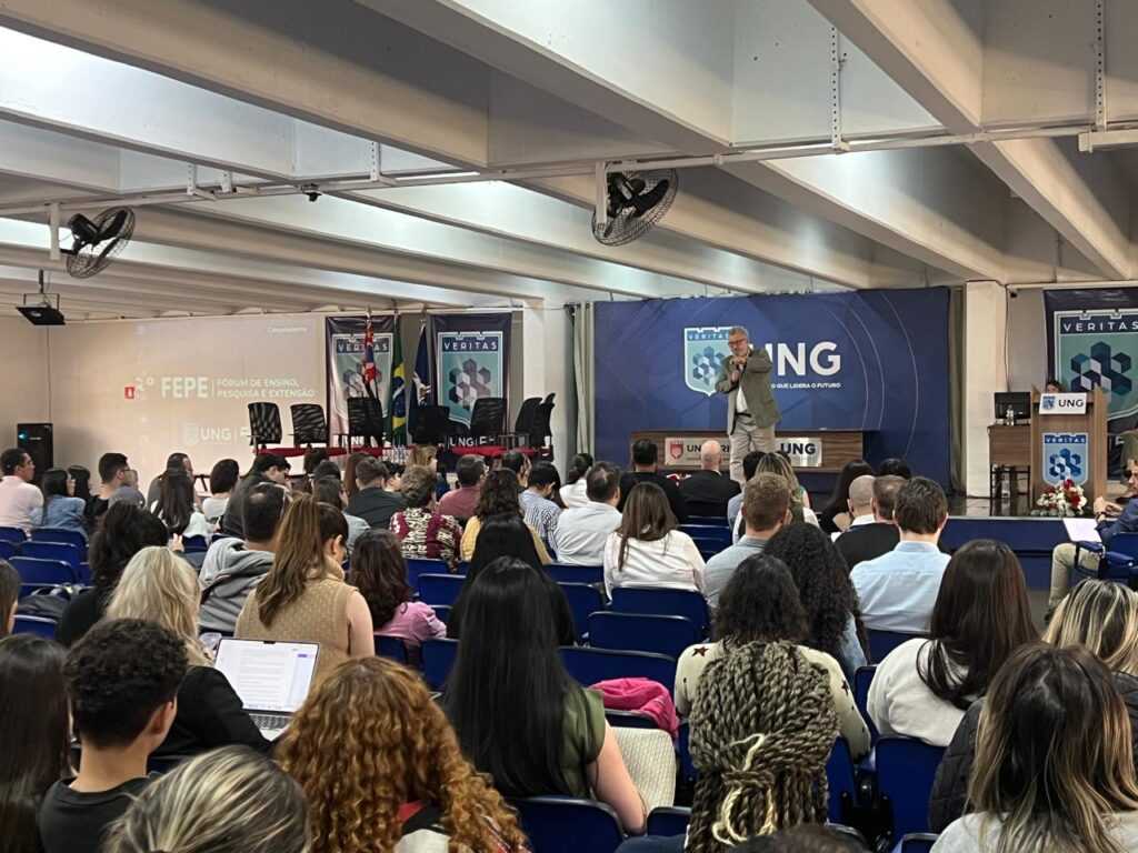 forum-de-ensino-promove-debate-sobre-o-uso-da-ia-na-pesquisa-cientifica