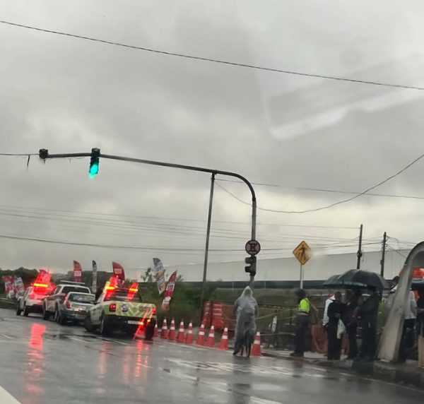 mais-lidas-–-interdicao-de-ponte-de-pedestres-para-o-aeroporto-lidera-acessos-da-semana