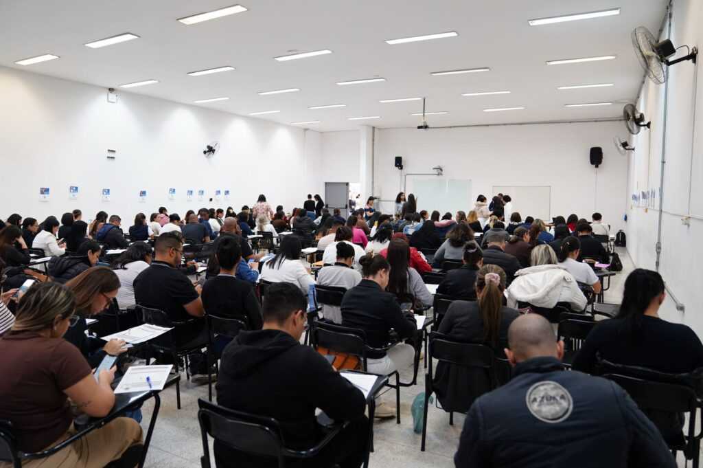 supermercado-realiza-processo-seletivo-com-mais-de-200-vagas-em-guarulhos