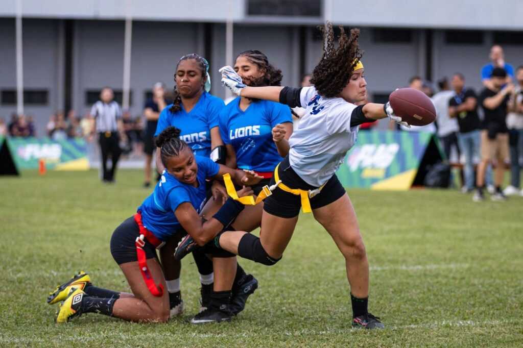 programa-nfl-flag-chega-a-guarulhos-e-beneficia-mais-de-16-mil-estudantes-da-rede-municipal